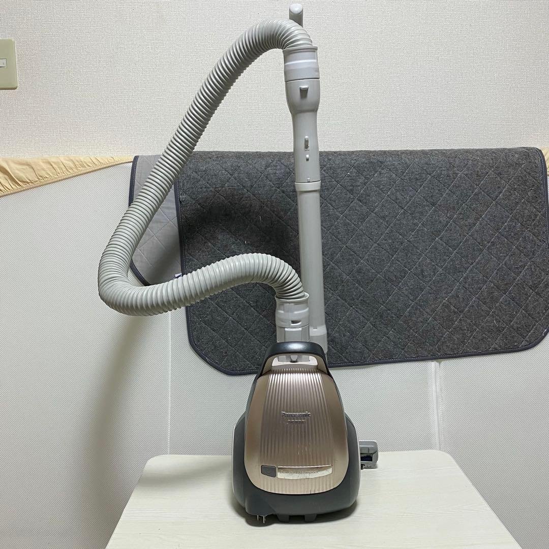 Panasonic 紙パック式クリーナー　MC-PK21A-P 美品